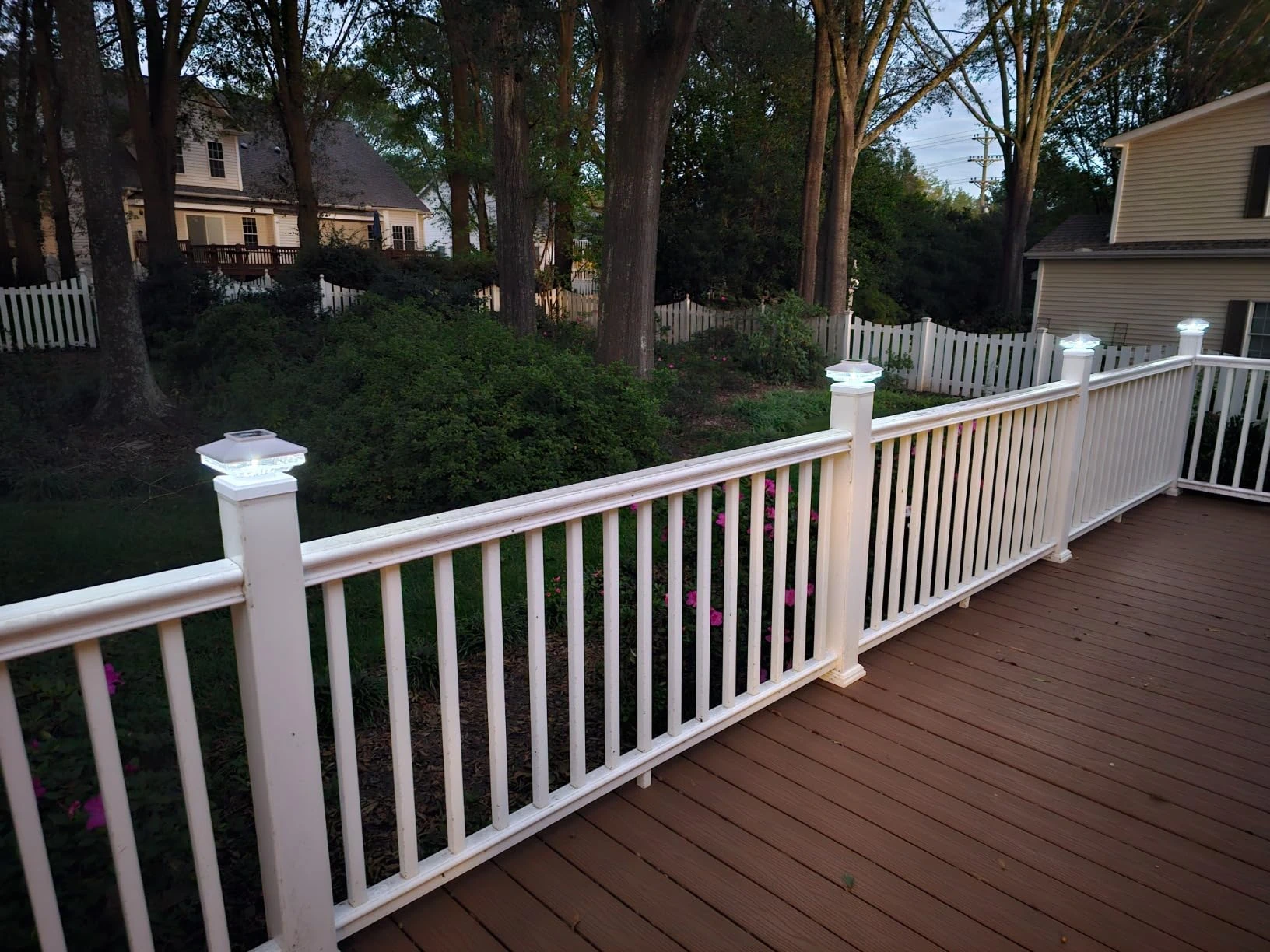 vinyl fence solar caps
