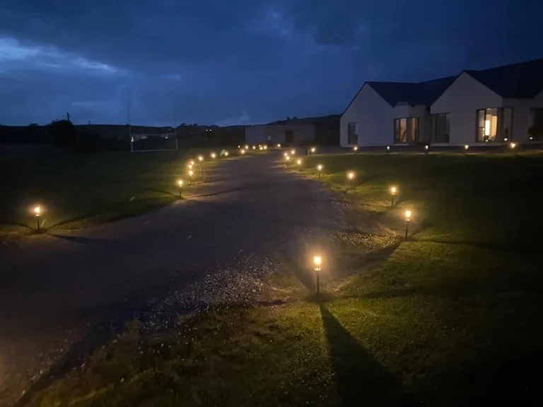 solar walkway lights